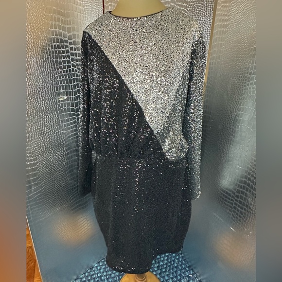 Express Dresses & Skirts - Fun and Funky Glamorous 3-tone Sequin Slouch Dress By Express - Size Large